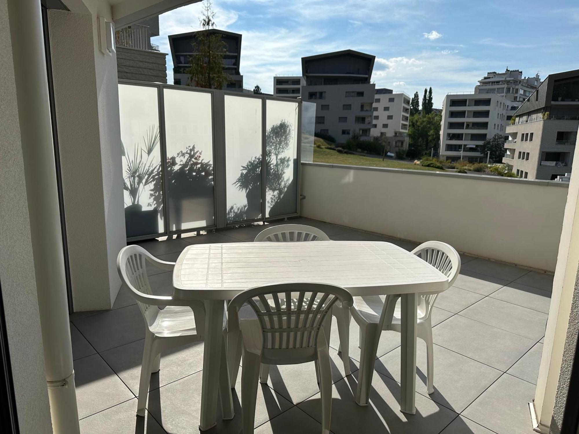 A La Belle Quatrieme Etoile Apartman Annecy Kültér fotó