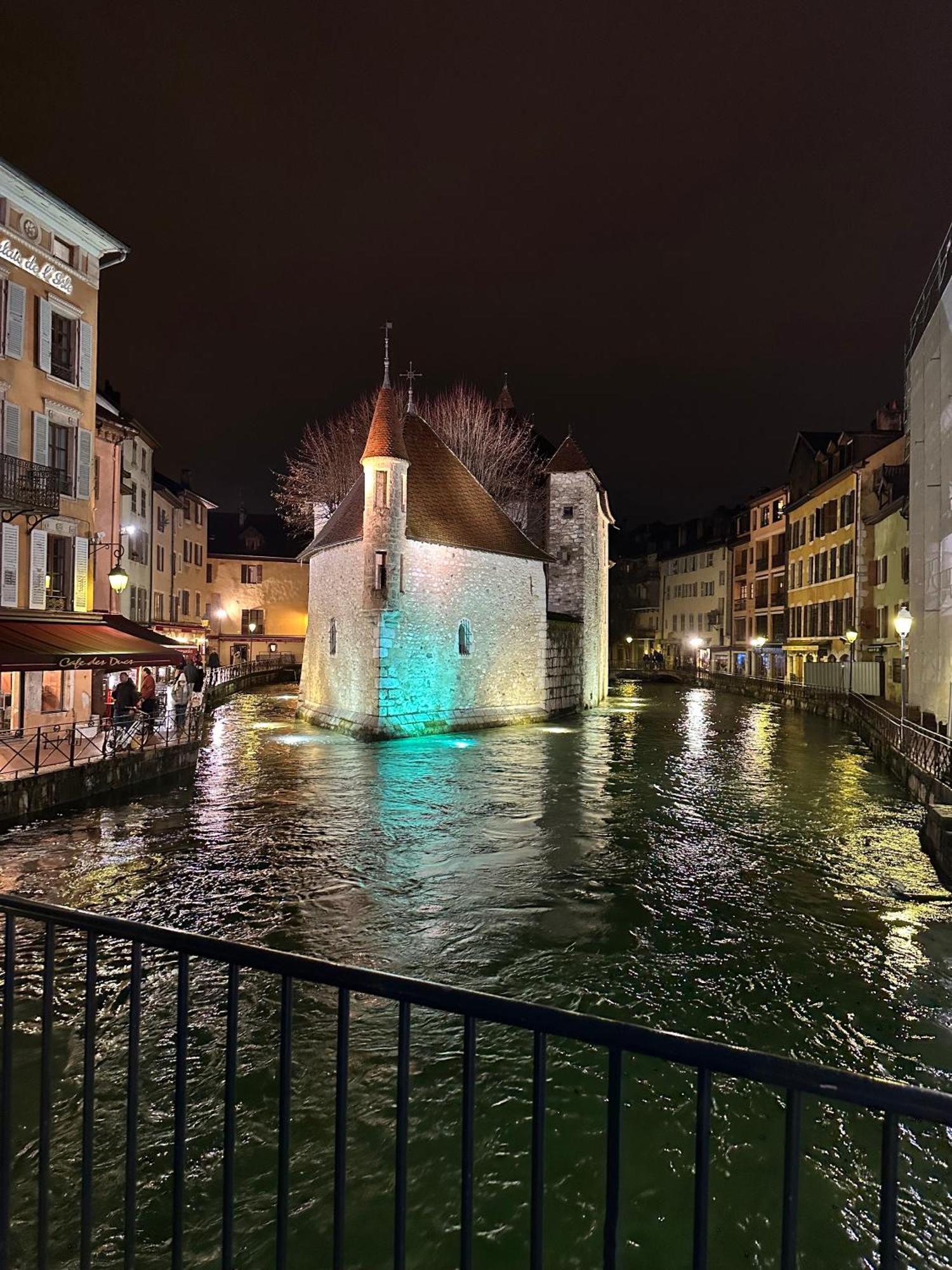 A La Belle Quatrieme Etoile Apartman Annecy Kültér fotó