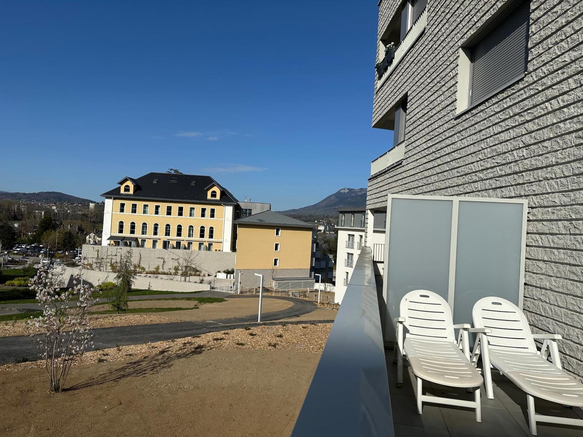 A La Belle Quatrieme Etoile Apartman Annecy Kültér fotó